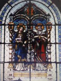 vitráž sv. Agnesy a sv. Alžbety Uhorskej