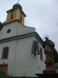 kostol so zvonkohrou