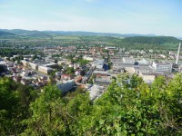 mesto Trenčín zo Štefánikovej vyhliadky