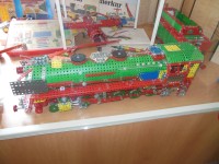 model parnej lokomotívy