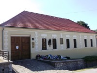 muzeum, bývala budova fary