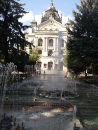 fontána a budova Štátnej opery