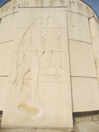 detail podstavca pamätníka