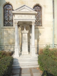 pomník Paraskeva Nikolova