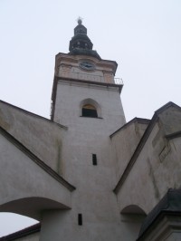 veža a oporné múry
