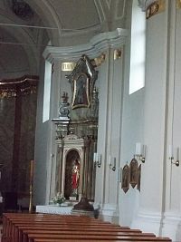 detail bočného oltára Krista
