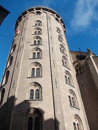 Dánsko - Kodaň Rundetaarn - kruhová veža