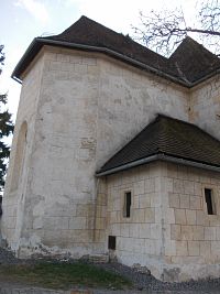 uzáver kostola presbytériom