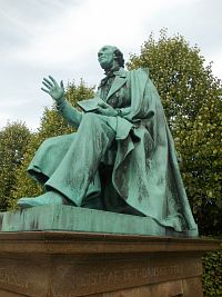 Andersen hovorí k deťom