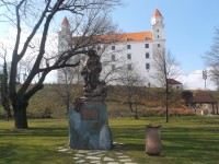Bratislava - Bratislavský hrad - socha sv. Alžbety Durínskej