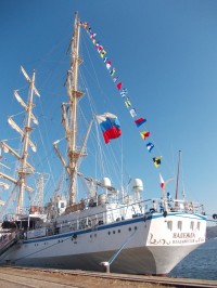 Rusko - Loď Nadežda - Vladivostok