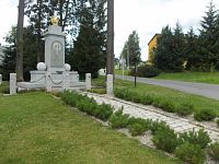 pomník obetí vojny v Dolní Moravici