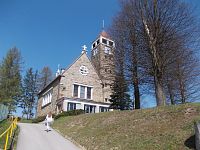 obec Svrčinovec - kostol Ružencovej Panny Márie