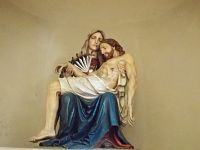 Sedembolestná Panna Mária s Ježišom