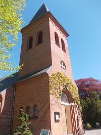 veža kostola v dánskom meste Hillerod