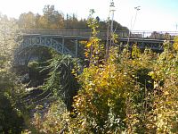 jeden z oblúkov viaduktu