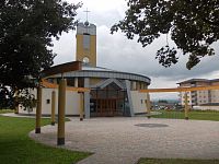 Dubnica nad Váhom - kostol sv. Jána Bosca