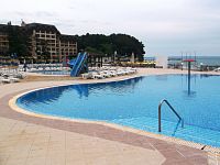 bazén hotela Riviera