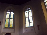 okná v zadnej časti kostola