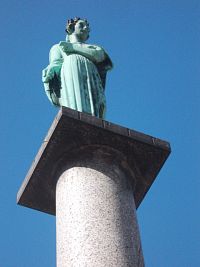 socha Danteho milovanej Beatrice