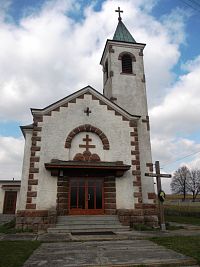 Dolné Držkovce - Kostol sv. Cyrila a Metoda