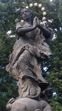 socha Panny Márie Immaculaty