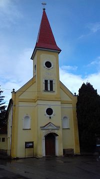 Bašovce - Kostol Ružencovej Panny Márie