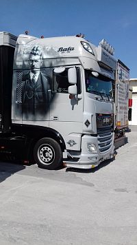 kamión s Tomášom Baťom