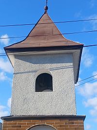 zvonica so štyrmi zvukovými oknami