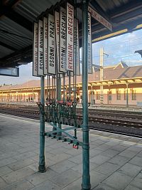 mechanické informačné tabule