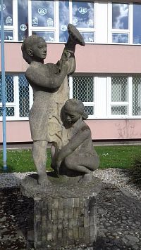 súsošie pri škole