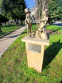 súsošie Mloda Para