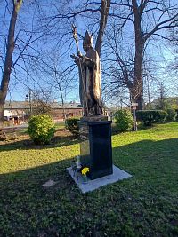 socha pápeža z roku 2014