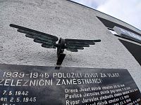 koľaj s okrídleným kolom