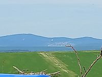 biela bodka v strede - Topolčiansky hrad