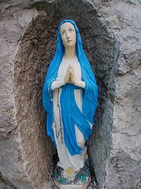 soška Panny Marie