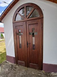 drevené dvojkrídlové dvere