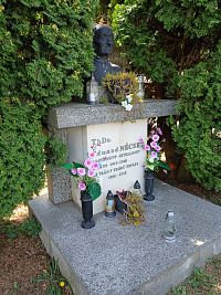 pamätník Eduarda Nécseya