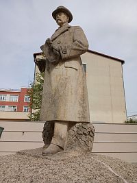 socha-replika sochy T.G.Masaryka vytvorená po vojne