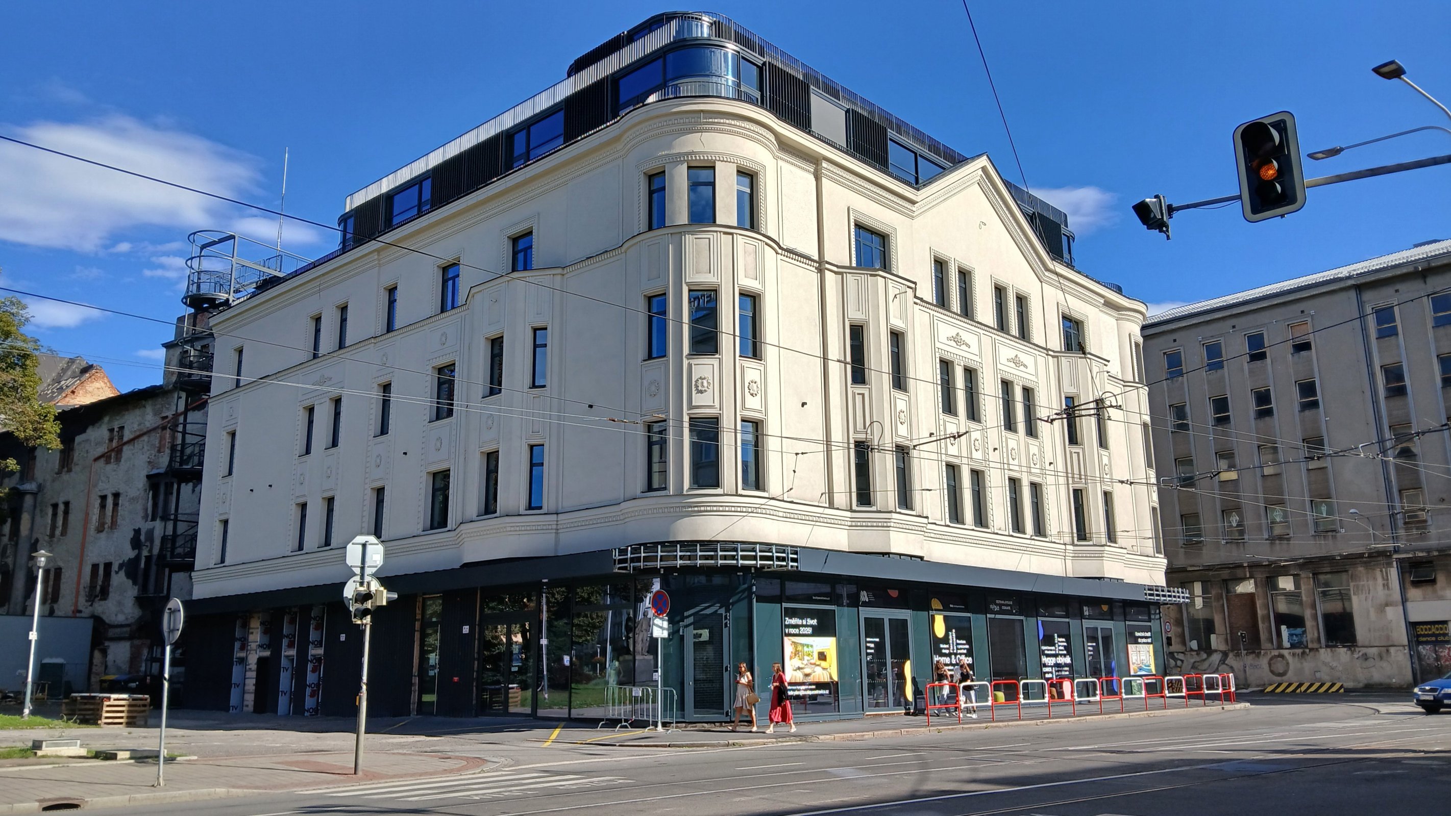Ostrava - Modní dům Ostravica - Textilia