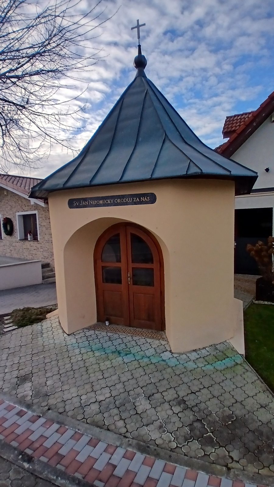 Beluša - Hloža - Kaplnka sv. Jána Nepomuckého