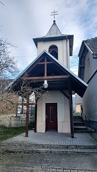 hranolovitá zvonica