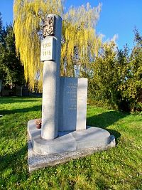 pomník obetiam 1. a 2. svetovej vojny