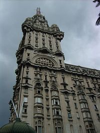 najvyššia časť budovy