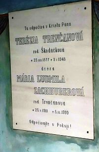 doska manželky a dcéry