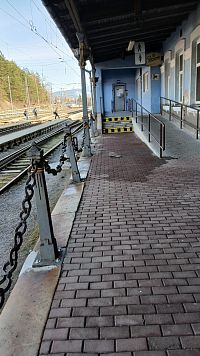 reťazové zábradlie