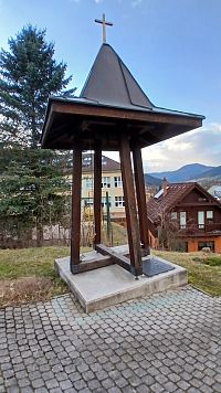 Slávnostné odhalenie zvoničky prebehlo 25. septembra 2014