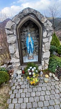 Lurdská jaskyňka Panny Márie