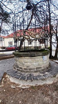 druhá hadia studňa