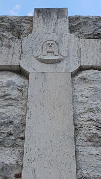 reliéf Ježiša Krista na kríži